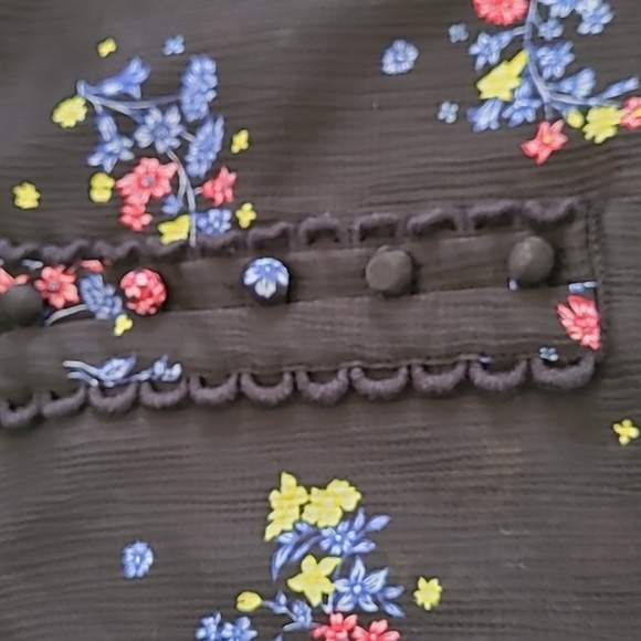 ANN TAYLOR Black Floral Tank - Picture 2 of 6